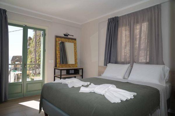 Saint George Hotel Párga Kültér fotó